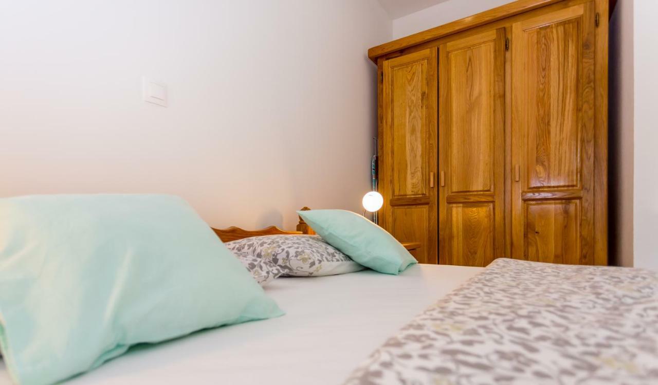 Apartmani Rebac Gata Exteriör bild