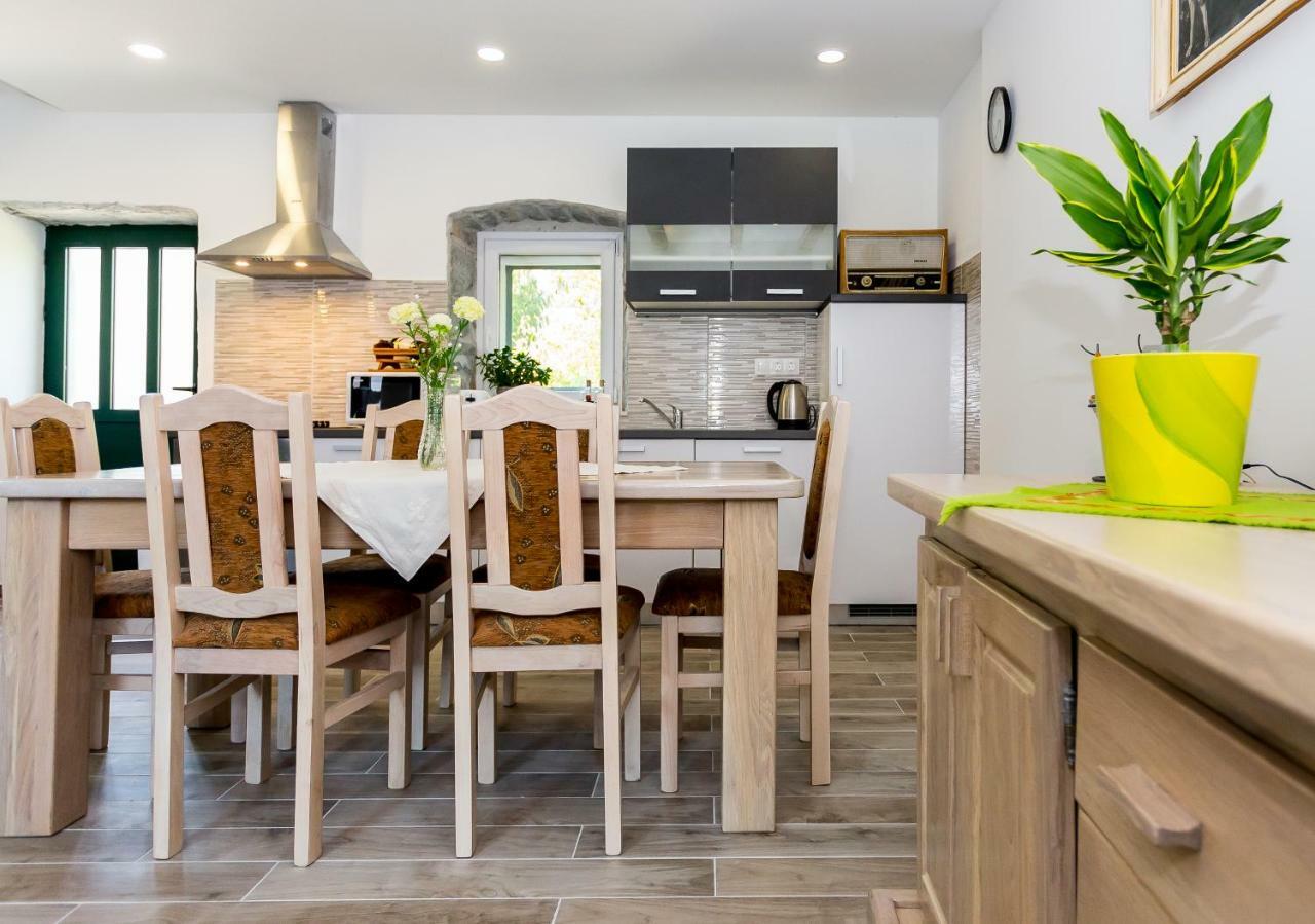 Apartmani Rebac Gata Exteriör bild
